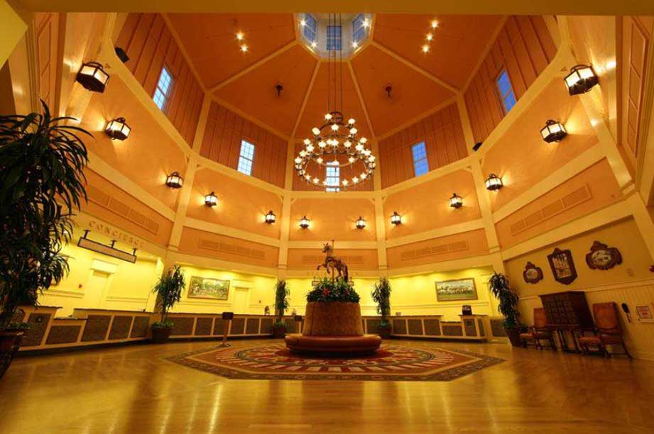 Saratoga Springs lobby