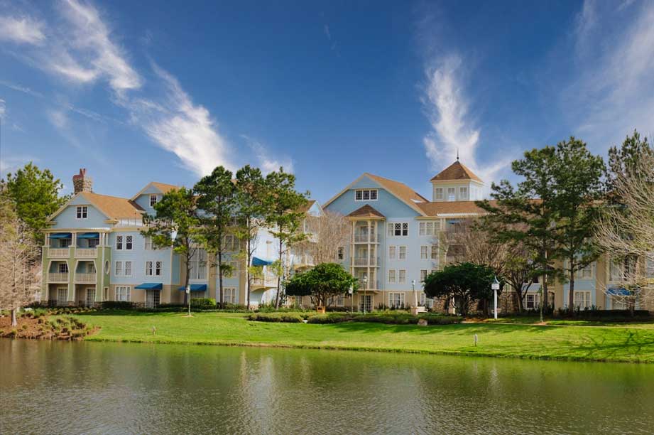 Sartoga Springs Resort grounds